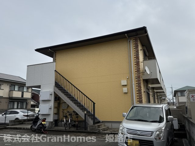 クルールアヴニールの外観