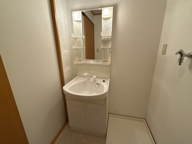 クルールアヴニールの洗面所