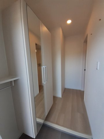 【玄関】 | エーエスコート　グレイス | きれいな玄関です