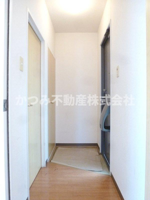 【玄関】 | パトリアⅠ | ※同物件他号室参考写真