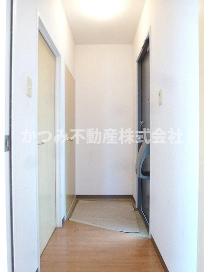 【玄関】 | パトリアⅠ | ※同物件他号室参考写真