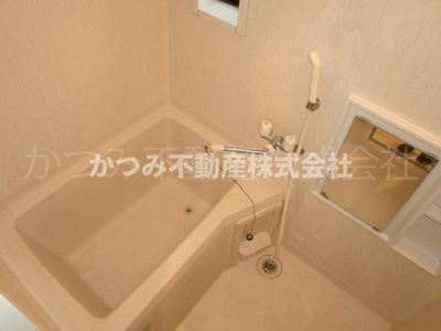【浴室】 | パトリアⅠ | ※同物件他号室参考写真