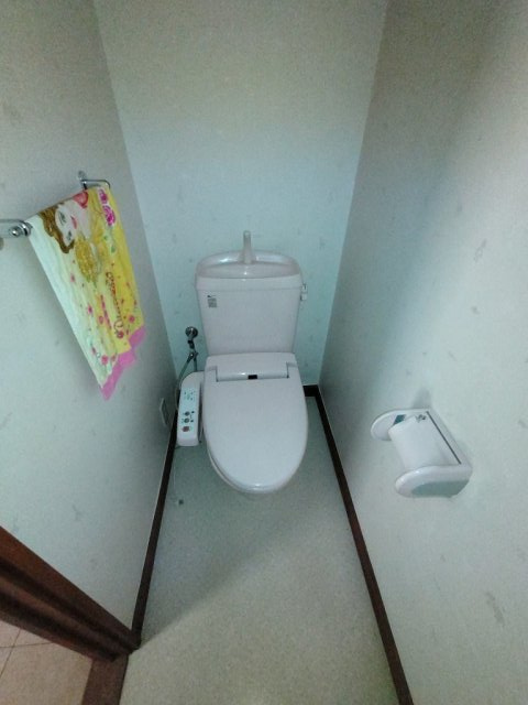 高崎市上並榎町中古住宅のトイレ