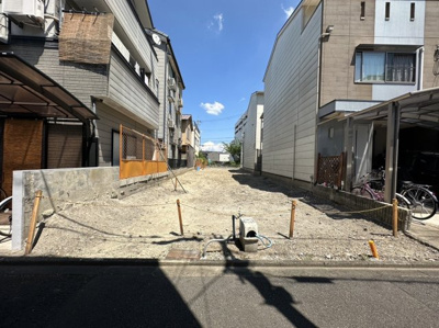 【前面道路含む現地写真】 | 西院追分町　売土地（建築条件無） | 周辺には大きな公園や学校もあり、商業施設も充実しています♪