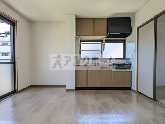 エクセレント山本の居間・リビング|エクセレント山本