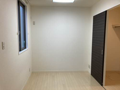 【洋室】 | リヴェール紀三井寺