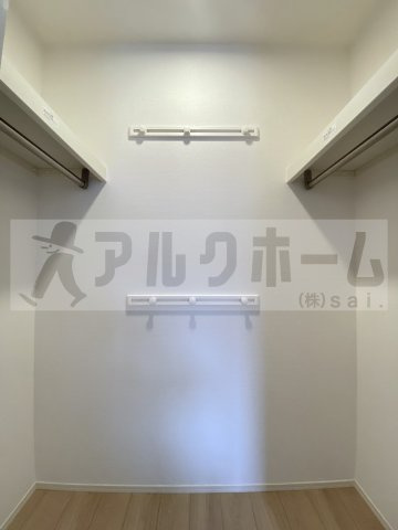 グランドソレーユ久宝寺の収納