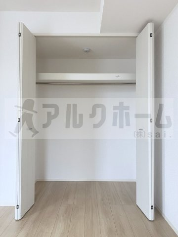 グランドソレーユ久宝寺の収納