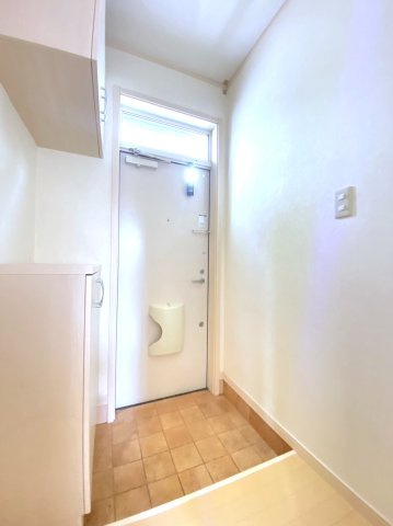 プチルーナの玄関