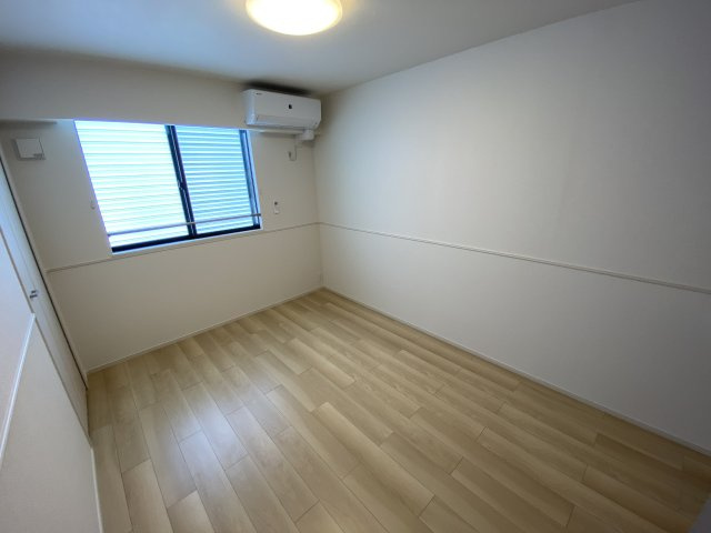 コリナ　ノルテの洋室