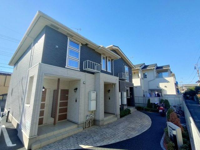 カルム　クレインの外観|★浴室乾燥機★敷地内ごみ置き場★全居室フローリング★