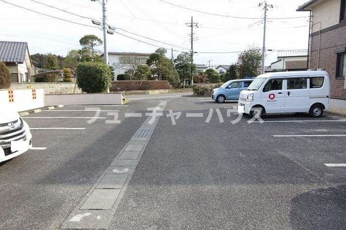 イーストプラザ　Ｂの駐車場
