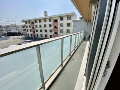 【バルコニー】 | ミル・クレール・プロヴァンスⅡ