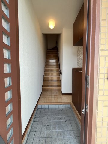 シャーメゾン大山A棟の玄関