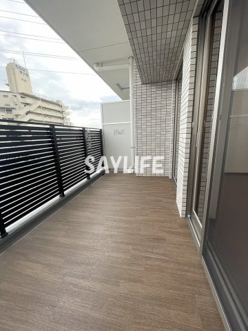 プレジオ荒本新町のバルコニー