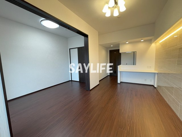 プレジオ荒本新町の居間・リビング
