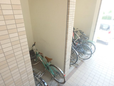 【その他共用部分】 | リタコート | 駐輪場