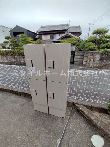 【設備】 | パルアヴェニュー | 宅配ボックスです。