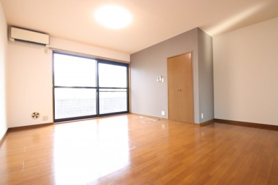 【居間・リビング】 | グランシャリオ