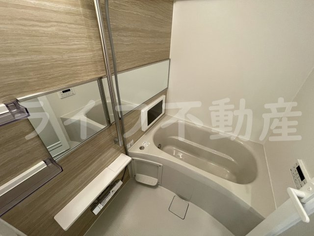 プレジオ荒本新町の浴室|ゆったり過ごせるお風呂です