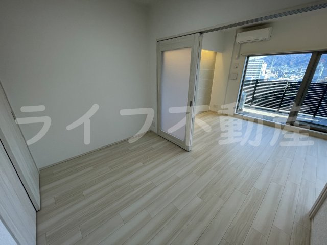 プレジオ荒本新町の洋室|コンパクトで使いやすい洋室です