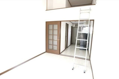 【洋室】 | メゾンとびかた