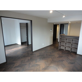 【居間・リビング】 | 8 3W2(a) HACHI SANWESTNY