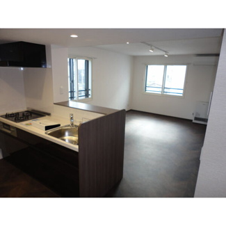 【その他】 | 8 3W2(a) HACHI SANWESTNY