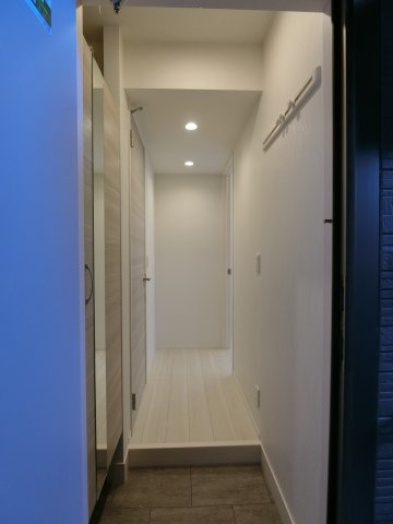 グランプレミア新開の玄関