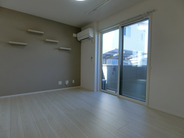 グランプレミア新開の居間・リビング