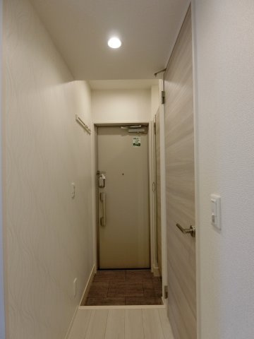 グランプレミア新開の玄関