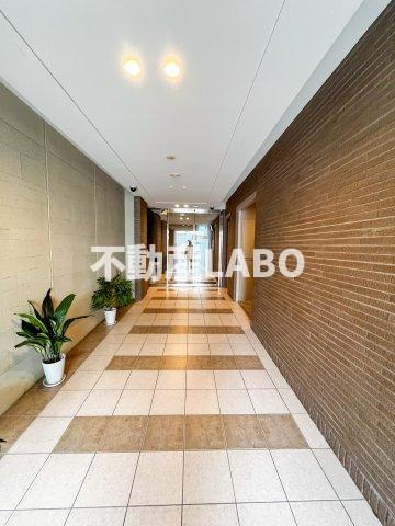 ルーエ桜川のロビー