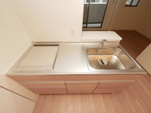 アドバンス難波ラシュレのキッチン