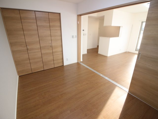【洋室】 | SCENA　SATSUKI