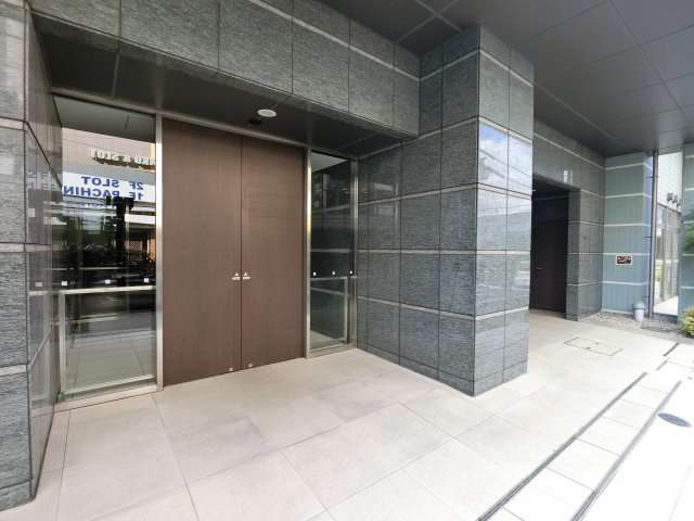 パークアクシス西船橋本郷町のエントランス