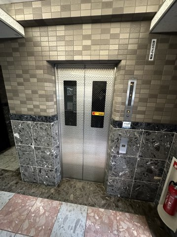 ロイヤルパレス泉中央フィーアのその他共用部分|エレベーター