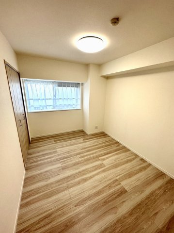 ダイアパレス柏木四季の杜陽だまり館の洋室