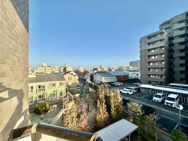 ダイアパレス柏木四季の杜陽だまり館の展望