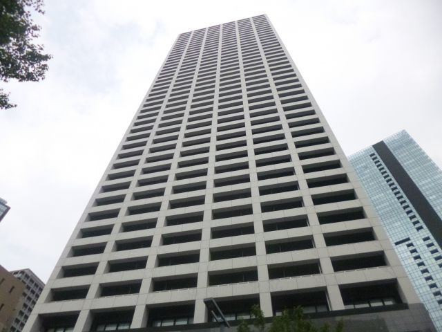 コンシェリア西新宿TOWER'S WESTの外観