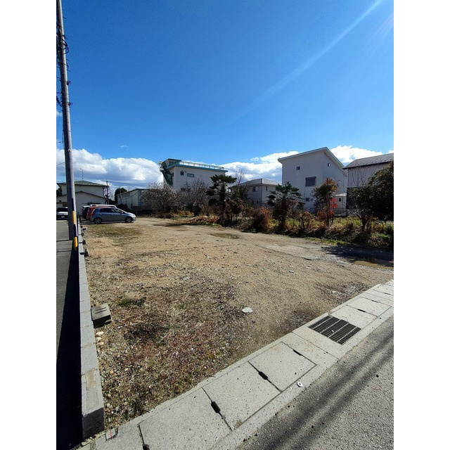 羽島郡岐南町伏屋３丁目の駐車場の外観