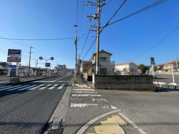 和歌山市延時中古戸建の前面道路含む現地写真