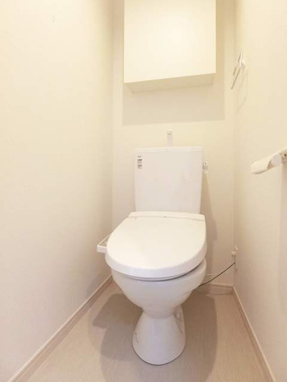 【トイレ】 | リブリ・鎌倉Ⅲ | ゆったりとした空間のトイレです