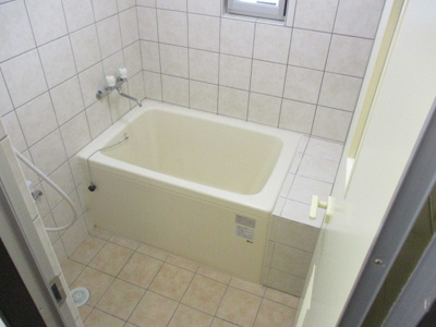 【浴室】 | ブリランテ | 写真は別のお部屋になります。