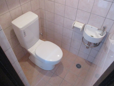【トイレ】 | ブリランテ | 写真は別のお部屋になります。