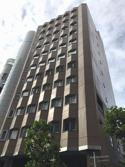 初音森ビルの外観