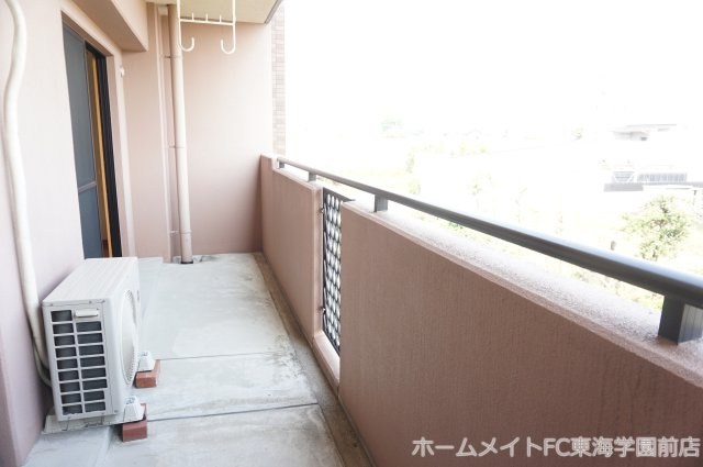 熊本市東区長嶺東８丁目の賃貸マンションのバルコニー