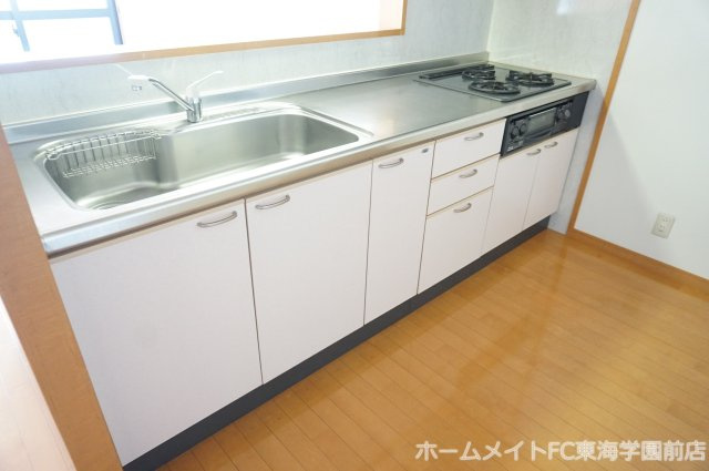 熊本市東区長嶺東８丁目の賃貸マンションのキッチン