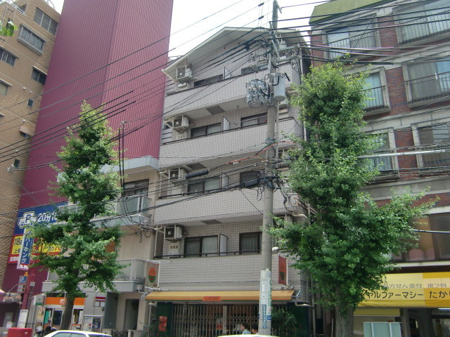 理光マンションの外観