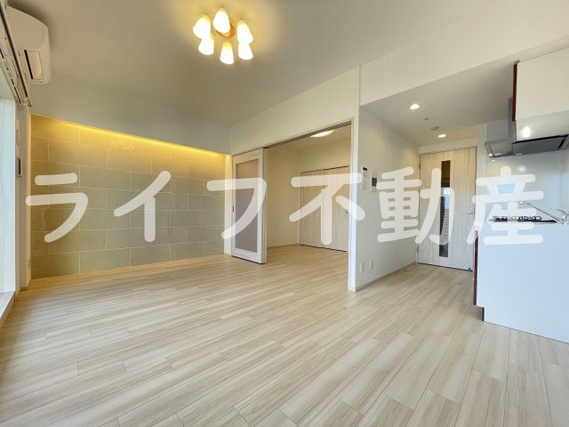 プレジオ荒本新町の居間・リビング