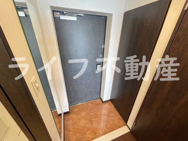 プレジオ荒本新町の玄関|落ち着いた玄関です